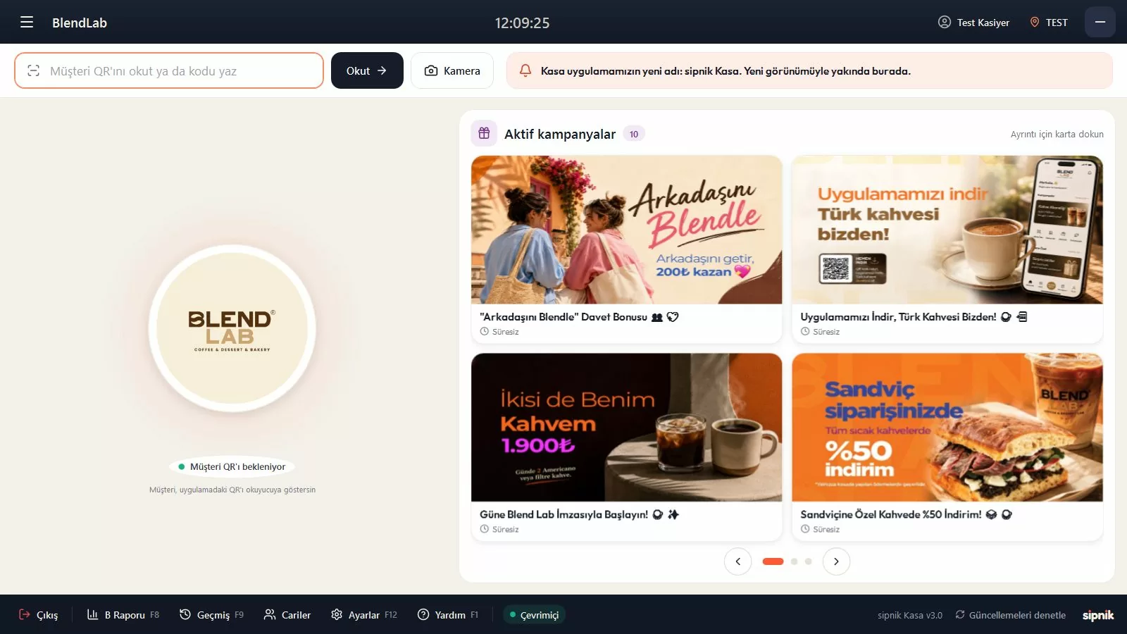 Bekleme ekranı: işletme logosu, Müşteri QR'ı bekleniyor yazısı ve aktif kampanya kartları